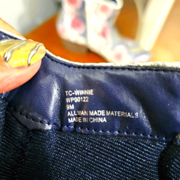 True Craft Ankle Boots - Picture 4 of 4